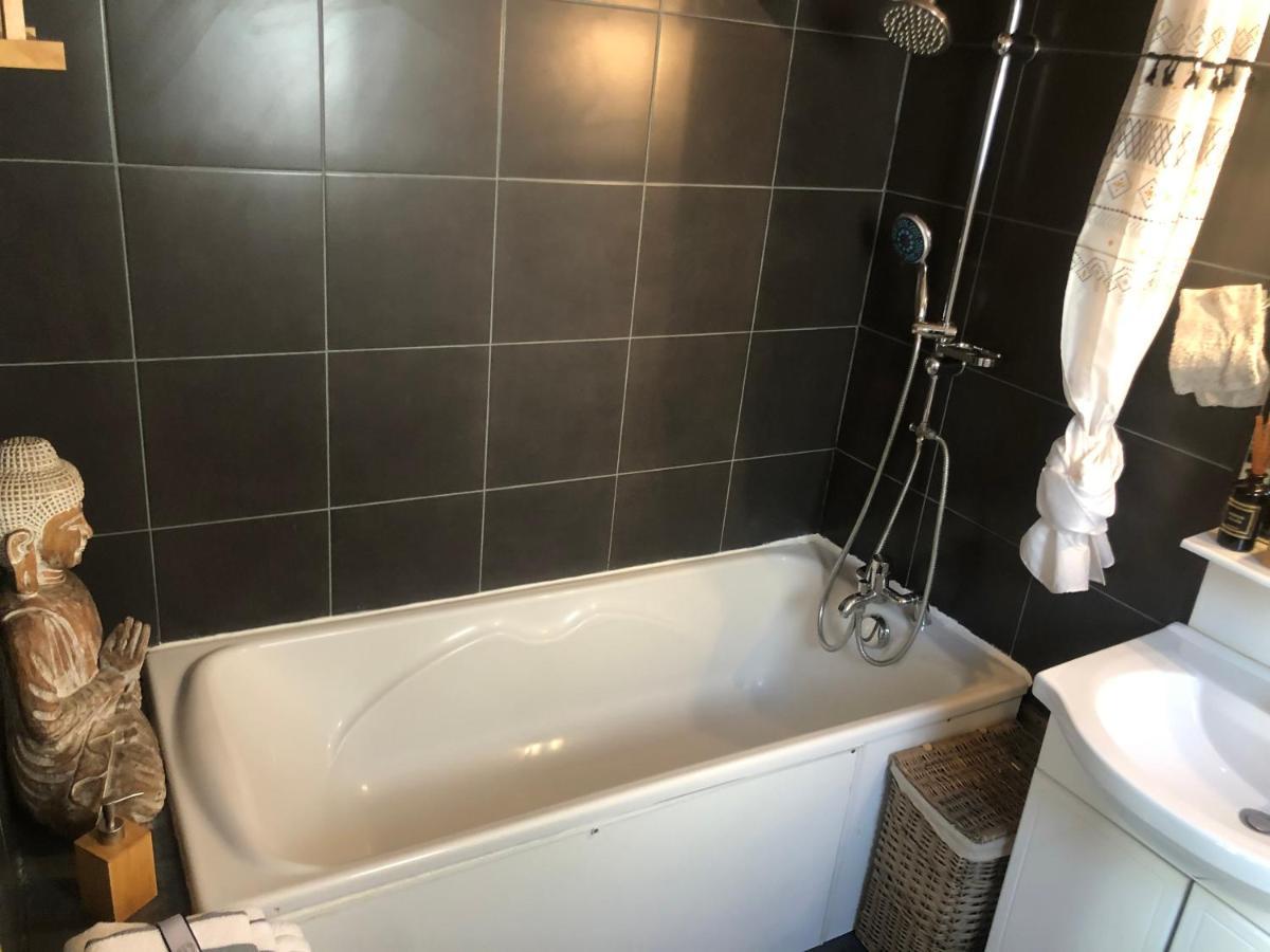 Studio Duplex Avec Jardin Terrasse La Genette Le Mail Lägenhet La Rochelle  Exteriör bild